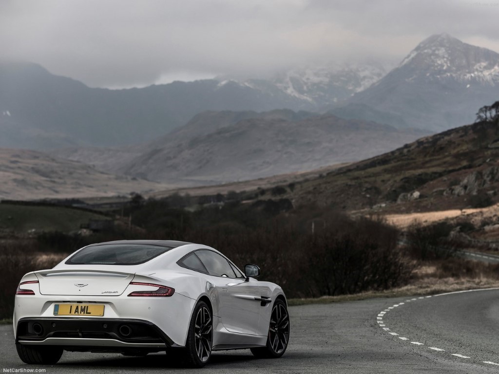 Aston Martin Vanquish 5.9 V12 Touchtronic III